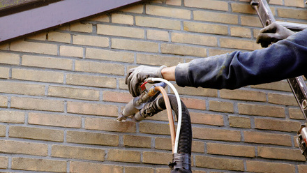 drilling cavity wall insulation.jpg