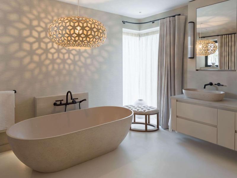 Luxury corner bath