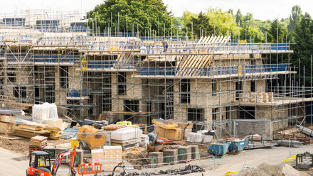 iStock Building site 2000W