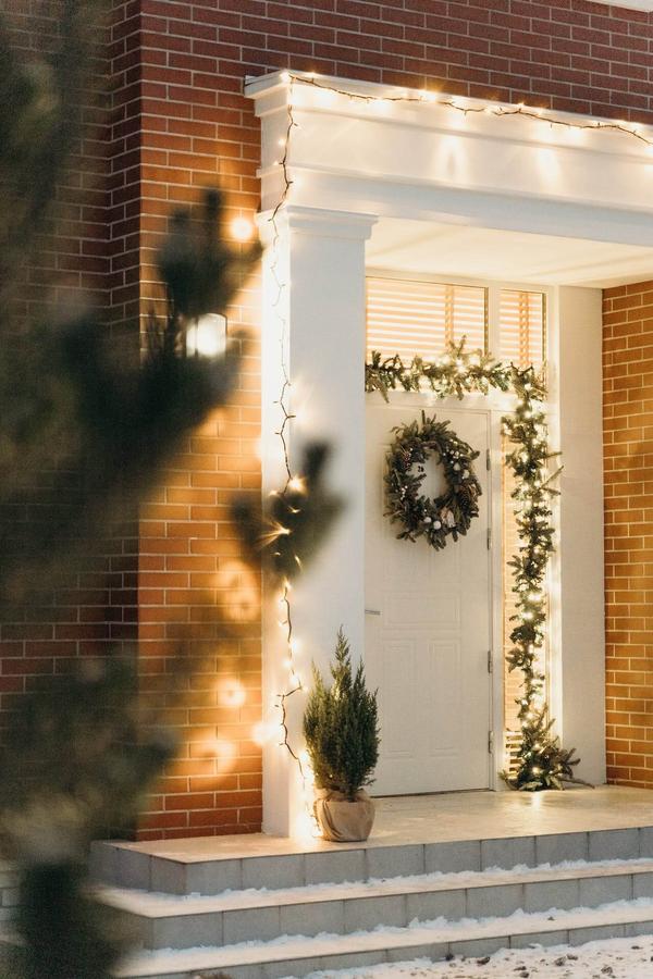 DIY christmas door garland idea